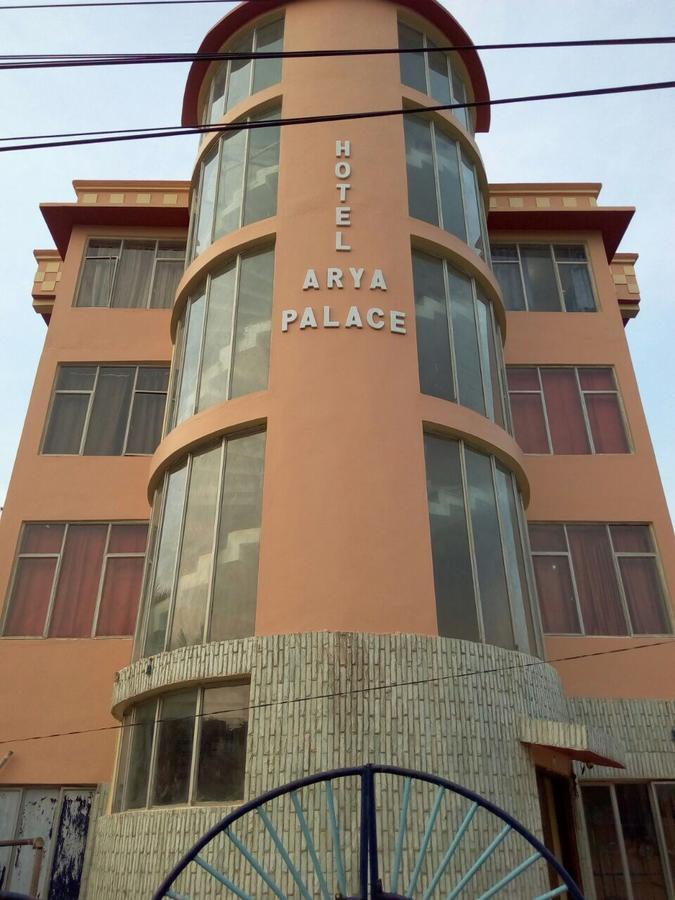 Hotel Arya Palace Puri Eksteriør bilde